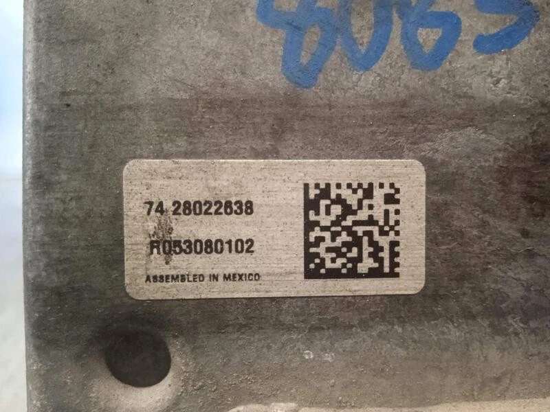 15792148 abs pour CADILLAC SRX V6 ELEGANCE 2004 4098670 - Photo 4/4