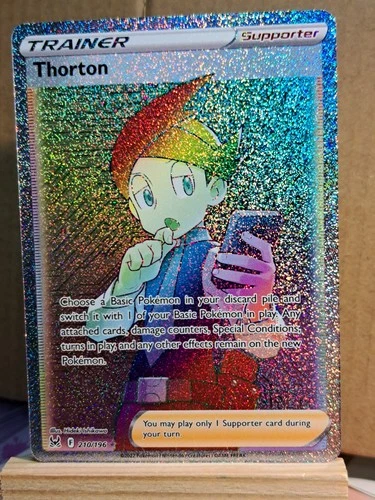Thorton (Secret) 210/196 Swsh11: Lost Origin Holo (Rainbow) LP see pics