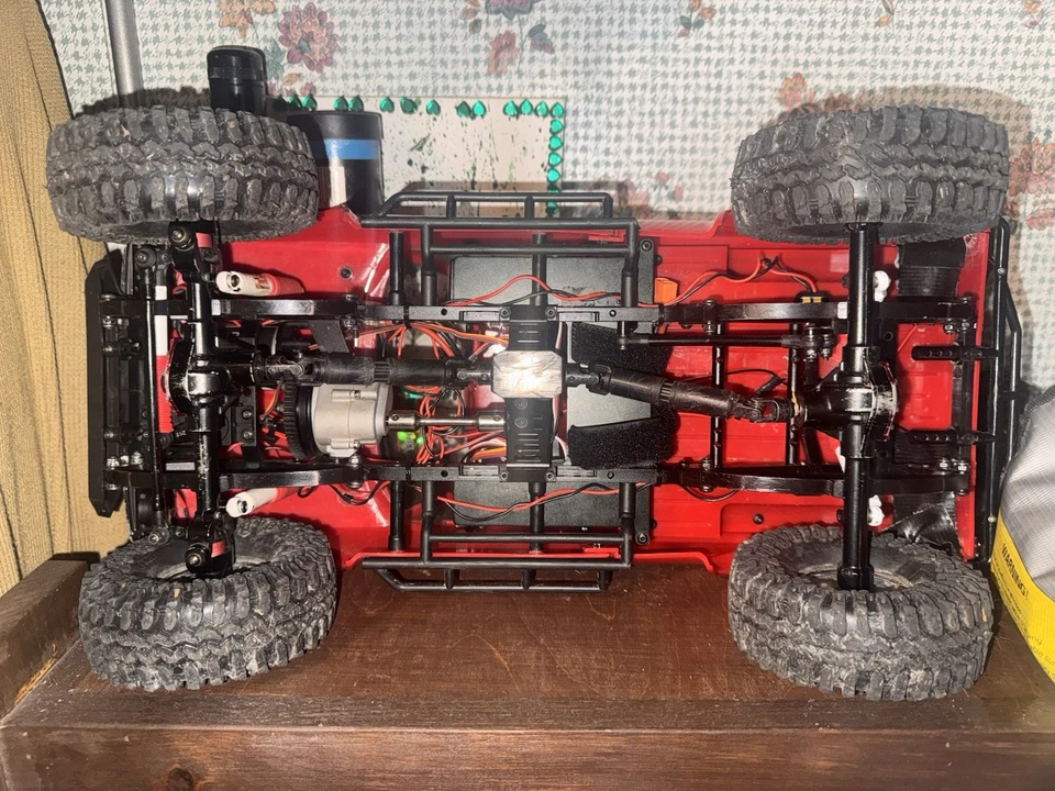 RC4WD Marlin 1/10 Scale Crawler - Image 3 of 4
