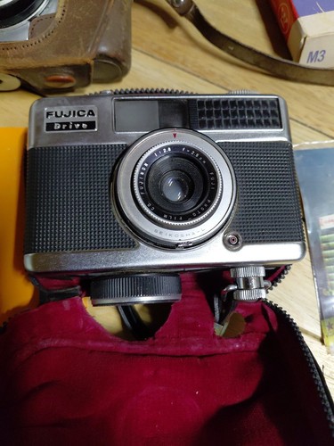 Konica III Camera Fujica Drive From JAPAN Lot With Case And Extras Untested - Picture 4 of 16