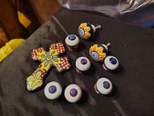 8 vintage ceramiczne ręcznie malowane gałki do szuflad