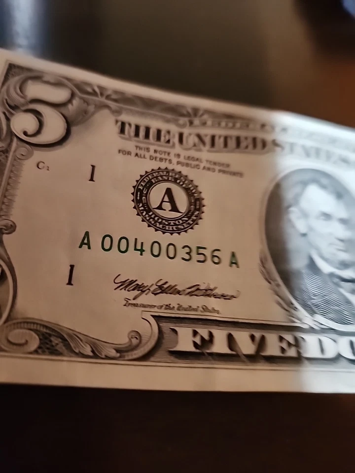 1993 series $5 Bill Low Serial #A00400356 Boston Mass circu 3456 +4 of a kind ;) - Image 2 of 4