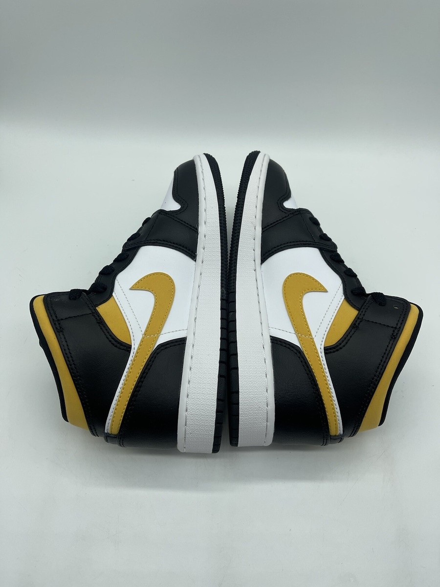 Nike Air Jordan 1 Retro Mid White Pollen Black 554725-177 GS Nike Air Jordan 1 Retro Mid White Pollen Black 554725-177 GS