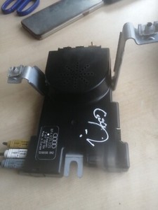 AUDI A3 2004-2008 SPORTBACK AERIAL VERSTÄRKER MODUL 8P4035225. A301