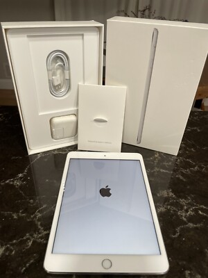 Apple iPad mini 3 16GB, Wi-Fi, 7.9in - Silver ** Excellent Apple iPad mini 3 16GB, Wi-Fi, 7.9in - Silver ** Excellent