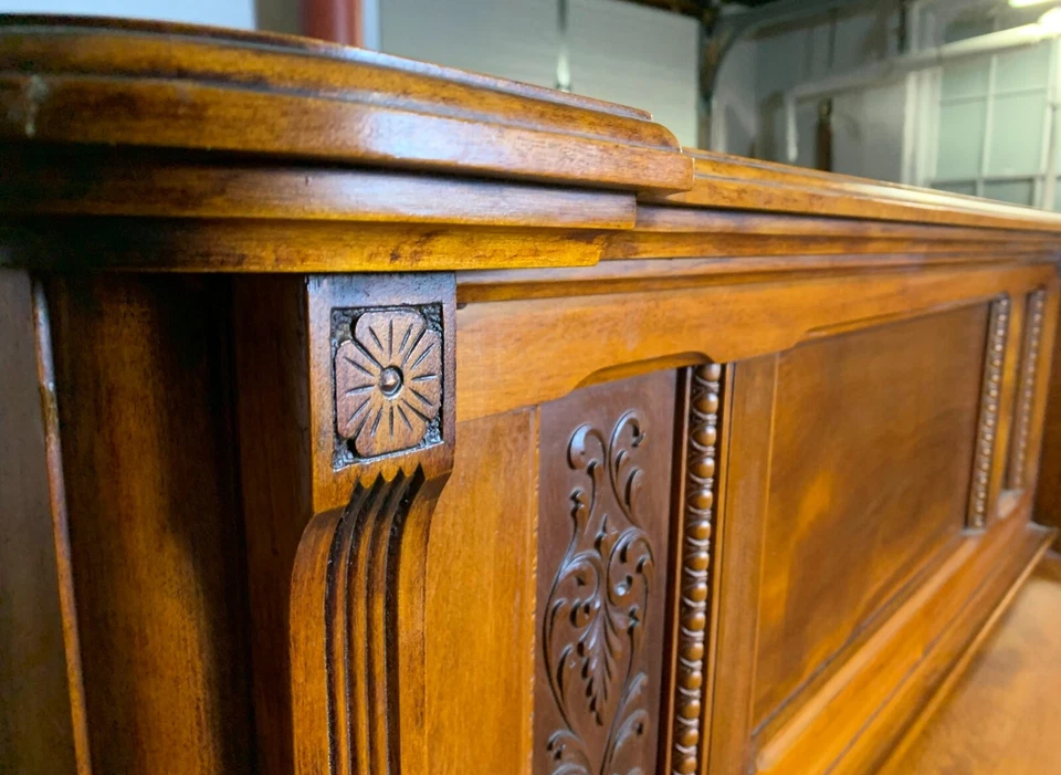 AM679 Antique Bell Organs and Piano Co. Pump Organ Guelph Ontario ON - Image 3 of 4