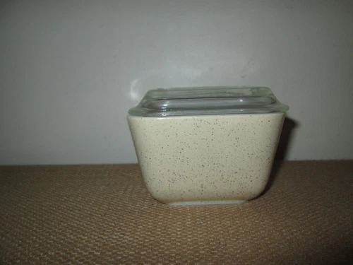 Vtg 501B PYREX Homestead Beige Tan Speckle 12 Oz 350 Ml Refrigerator Dish & Lid