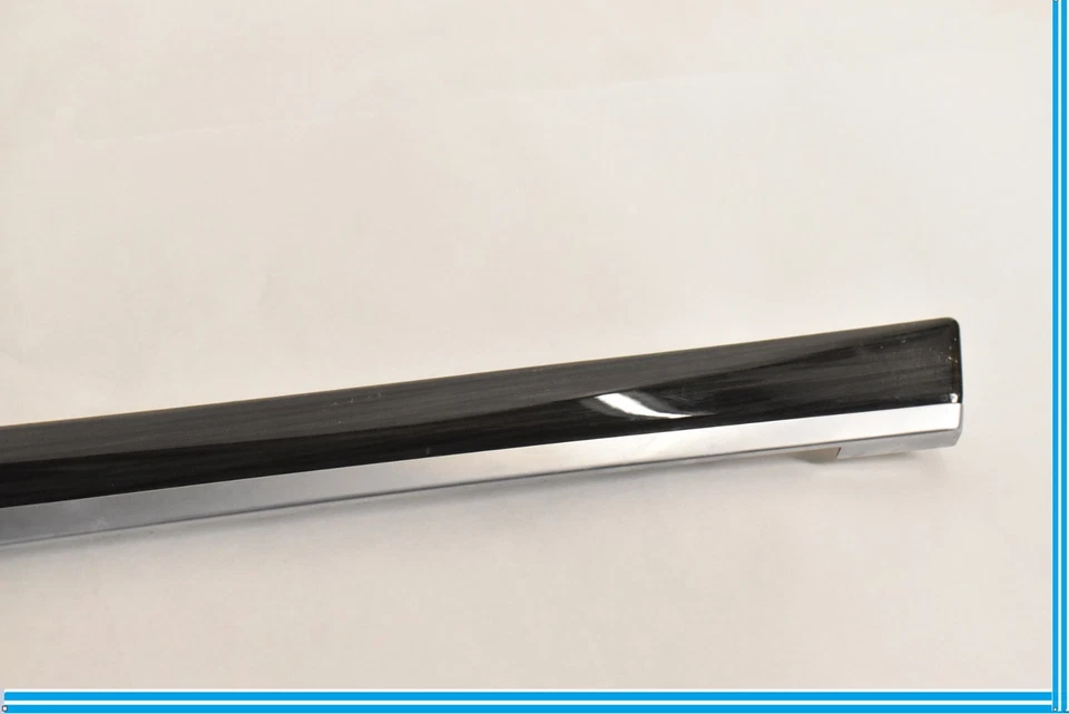 BMW 550I 2011 2012 2013 2014 2015 moldura de panel de puerta de pasajero derecho 7225548 OEM Foto 3 de 4