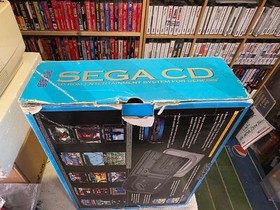 Sega CD Model 2 Console w/Genesis 2 Console w/Sewar Shark-CIB PLUS!! TESTED!