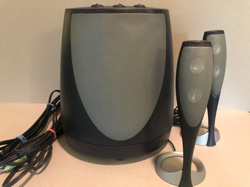 harman kardon 2.1 powered speaker system