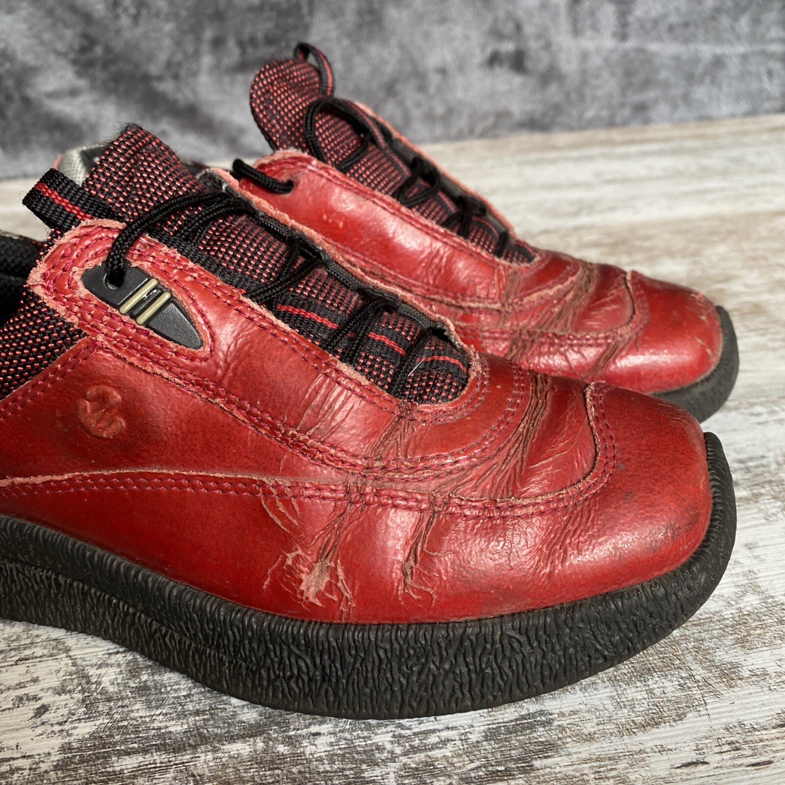 Ecco Womens Red Leather Trainers Lace Ups Shoes Uk Size 5 EU 38 eBay