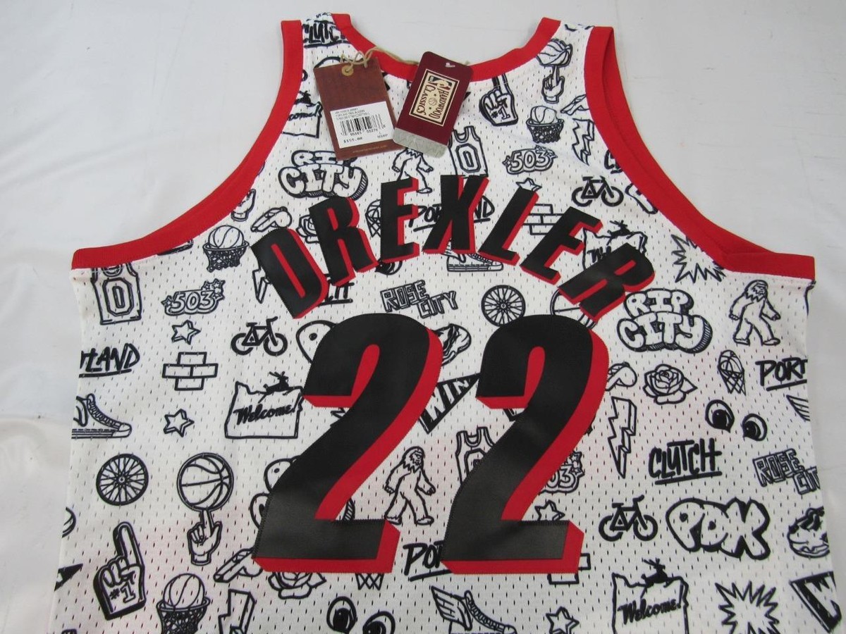 Clyde Drexler #22 Trail Blazers Mens Mitchell & Ness