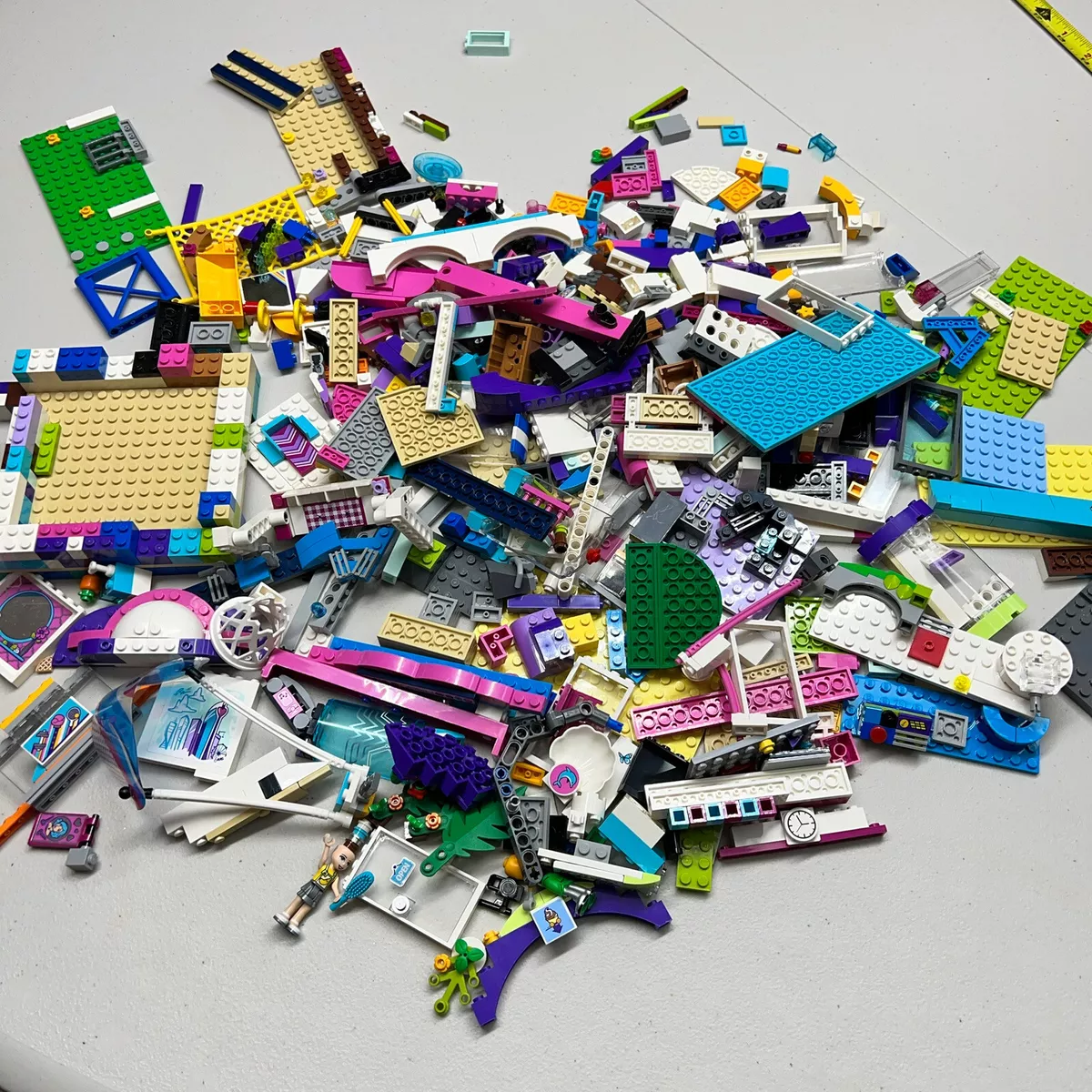 2015 the hotsell lego group