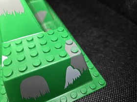 LEGO 6024 Raised 3D Baseplate from Dark Forest Fortress Castle 6079