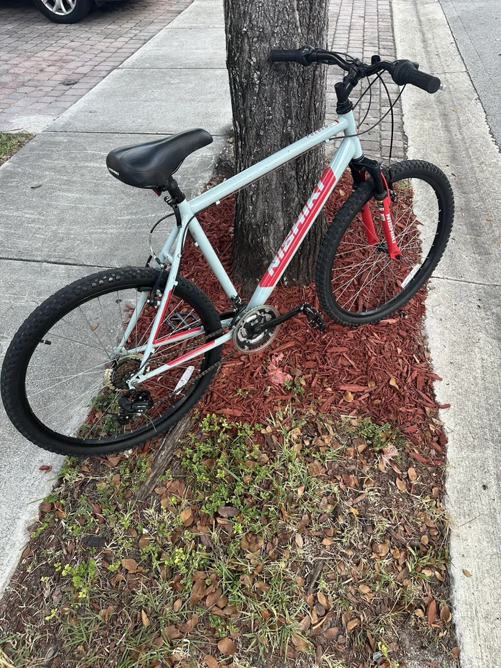 Nishiki Pueblo Hard Tail Mountain Bike. Great Condition.Used but is really good  - Image 4 of 4