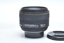 Sigma 30mm f/1.4 DC HSM Lens for Nikon F