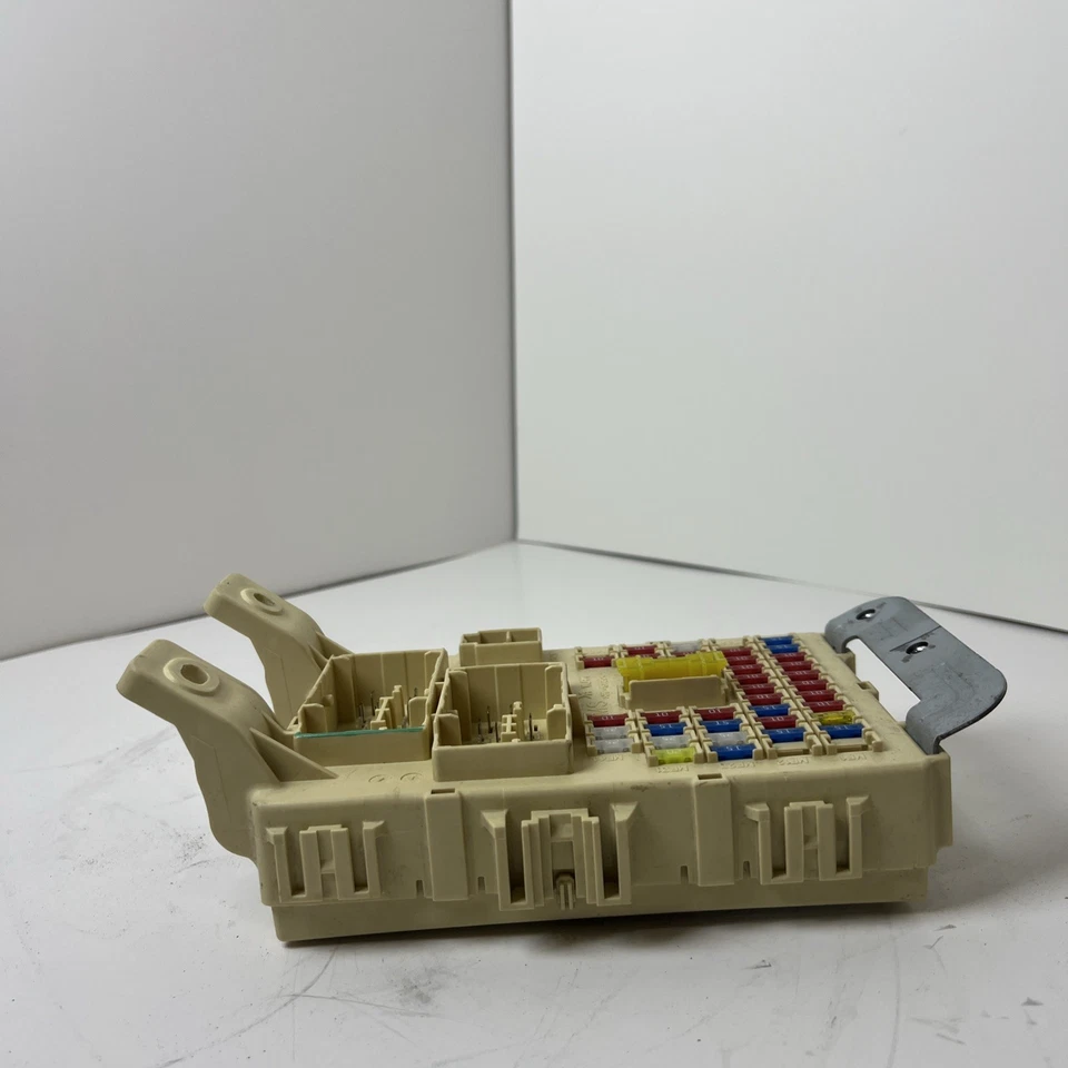 2013 KIA RIO CABIN FUSE RELAY JUNCTION BLOCK 91950-W560 OEM — 第 4/4 张图片