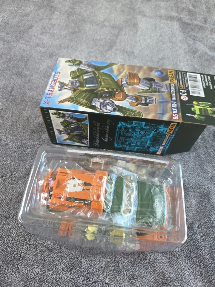 X-Transbots MX-9T G1 Hoist Transformable Toys Action Figure Animation Version - Image 2 of 2