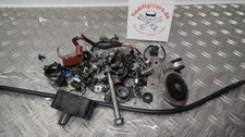 Schrauben Halter Kleinteile Screws Suzuki Bandit 1200 GV75A Kult 41739km