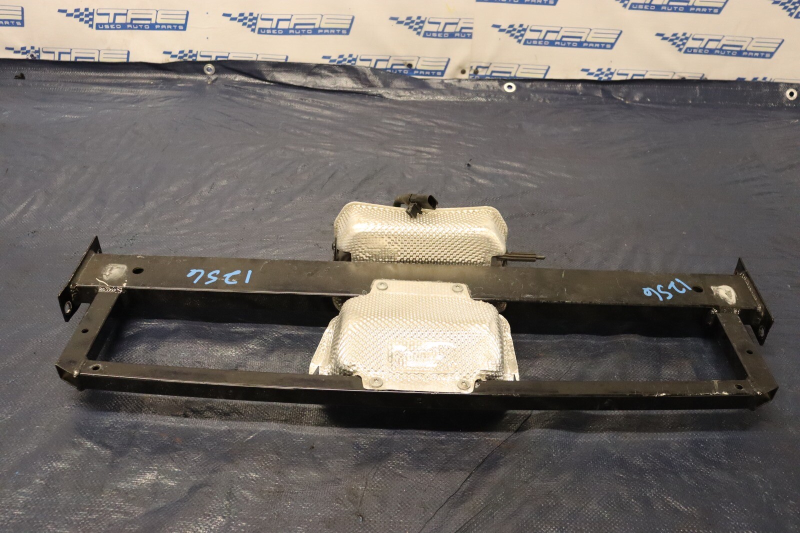 2012 AUDI R8 5.2 QUATTRO SPYDER V10 OEM REAR HATCH AIR CLEANER BRACKET #1256