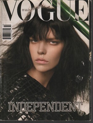 女性情報誌 Vogue Italia Magazine October 2020 Vogue Magazine Italia October 2020 Justin & Hailey Bieber