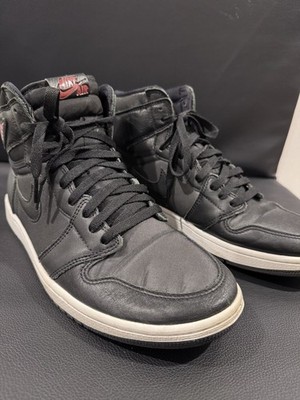 Size 10.5 men's Air Jordan 1 Retro OG High Black And Red
