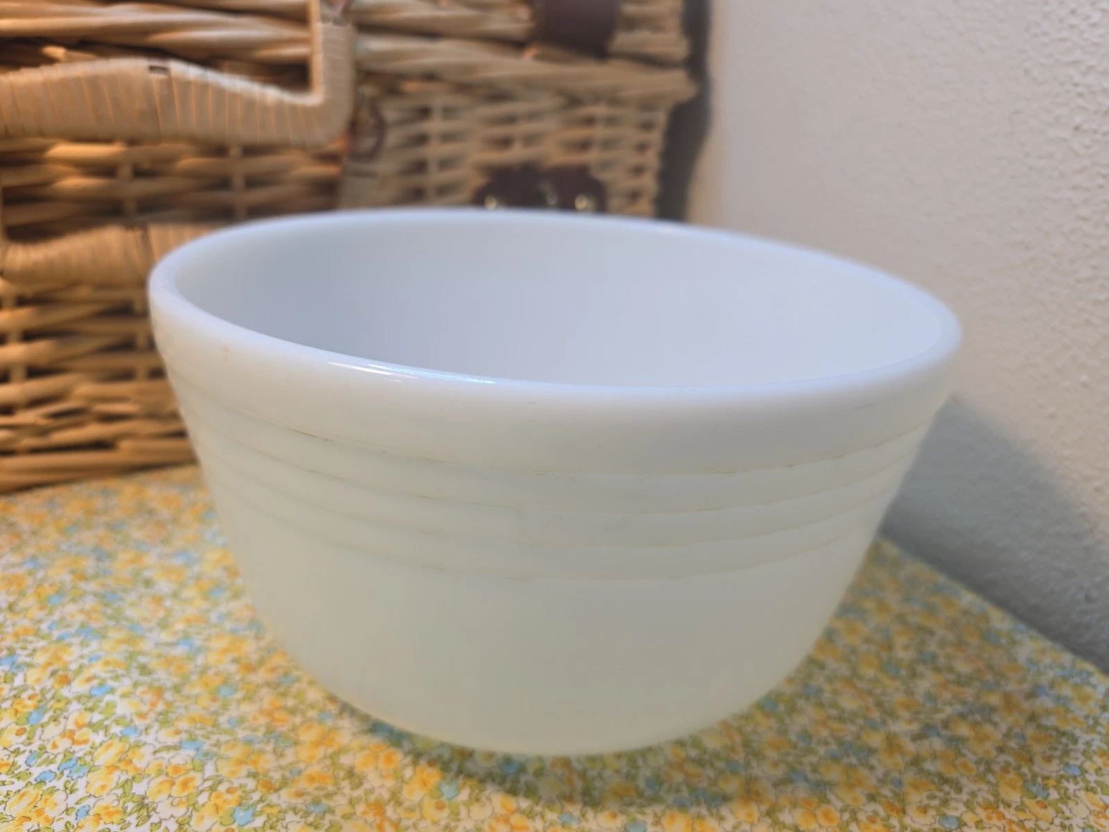 PYREX White Milk Glass Mixing Bowl Large Vintage Original Kitchen #3 USA Ribbed