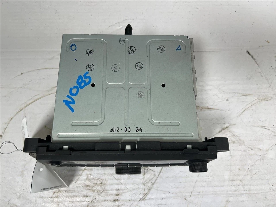 Chevrolet Impala 2013-2016 receptor de radio limitado PN-22924536 OEM Foto 2 de 4