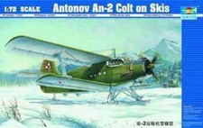Antonov An-2M Colt mit Kufen / 1:72 - Trumpeter / 01607
