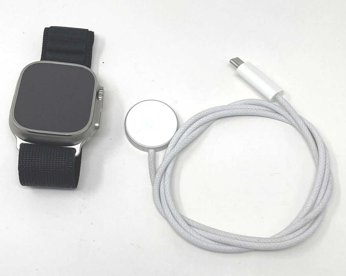 Apple Watch Ultra Titanium with Black Alpine Loop 49MM (Unlocked