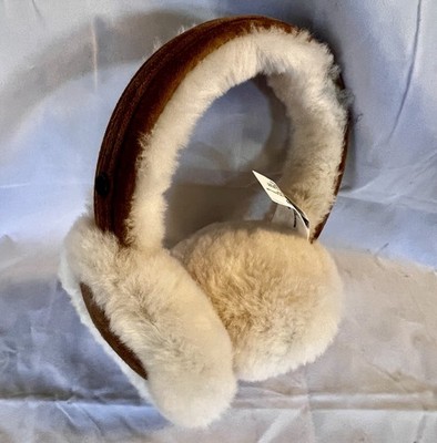 UGG Australia Sheepskin Earmuffs – Cream/Tan – Like New cs1_5ca319ad-fff2-481b-aa14-  main image 2