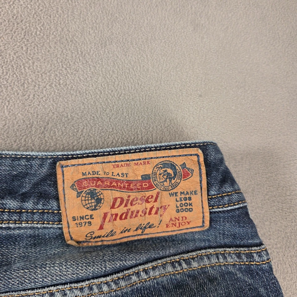 Jeans Diesel Zatiny Para Hombre 32x30 Azul Regular Bootcut Denim Lavado 0074W Desteñido Foto 3 de 4