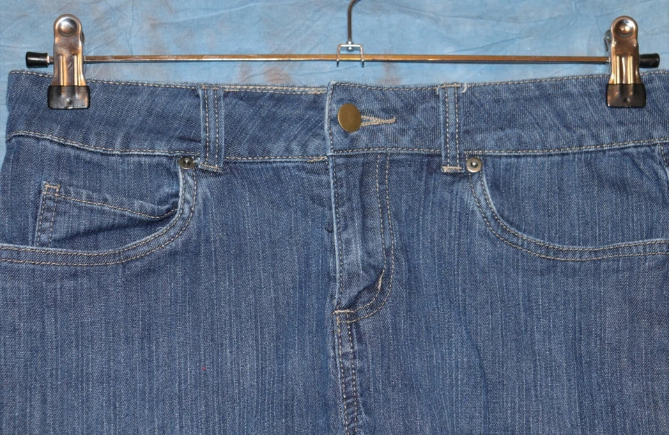 Pantalones Cortos Mujer Denim Prefaded Merona Fit 1 Frente Plano Talla 2 Muy Bueno Foto 2 de 3