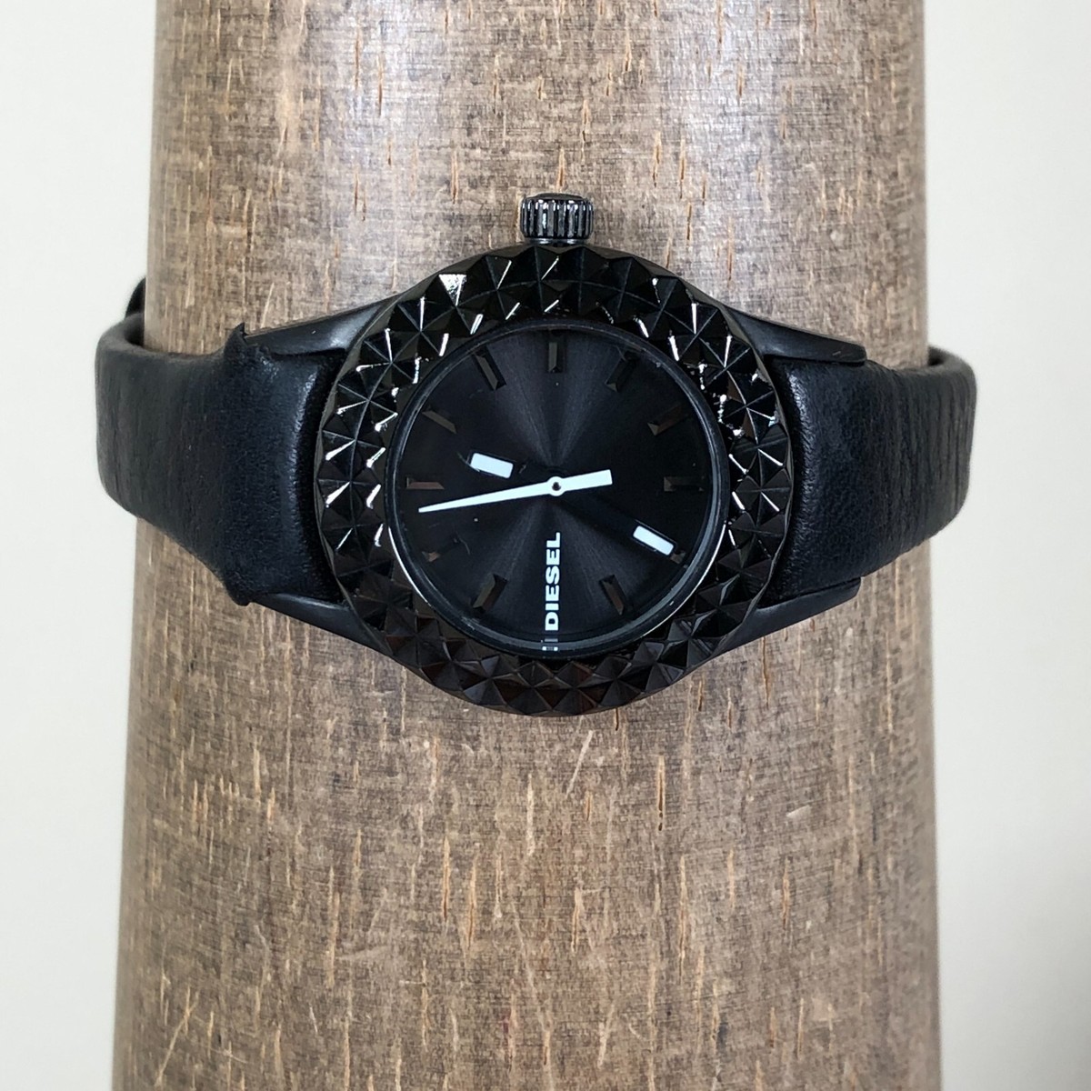 Diesel Women DZ-5310 Casual Black Dial Leather 26mm Quartz Diesel Women DZ-5310 Casual Black Dial Leather 26mm Quartz