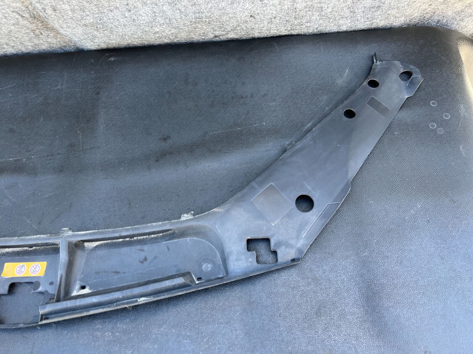 Mercedes-Benz Gl-class X166 Front Radiator Cover Panel A1668842922 