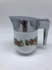 Gemco Corning Ware Pot O Creme Creamer Pitcher Milk Glass NICE