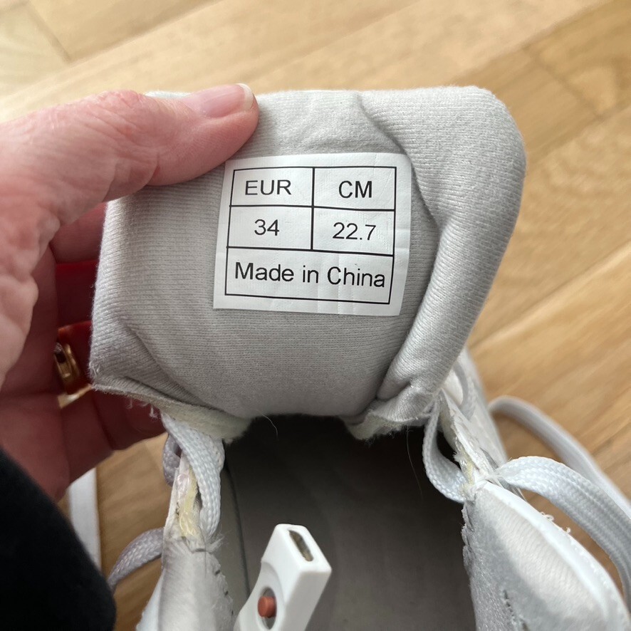 Deformation Roller Shoes Invisible Pulley Shoes Skates with Double-Row Deform