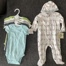 Lot NWT 6 Months Layettes  Bodysuit 6 Pieces 