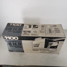 Chamberlain 1100 1/4 HP Horse Power Garage Door Opener New Open Box