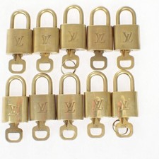 LOUIS VUITTON LV 10 SET PADLOCK KEY BAG CHARM CADENA GOLD PLATED FRANCE 37YG110