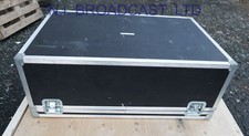 101cm x 64cm x 39cm padded flightcase made by multi caissess