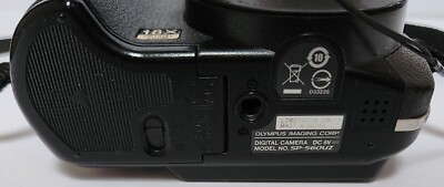 OLYMPUS SP-560uz ブラック 単3電池式 Olympus SP Series SP-560 UZ 8.0MP Digital Camera - Black for