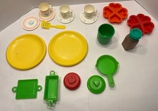Children  s Plastic Toy Dishes Lot W/Damage Perfect For An Outdoor Toy Kitchen