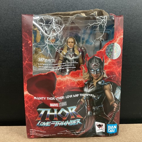 Thor : Love & Thunder figurine S.H. Figuarts Thor 16 cm
