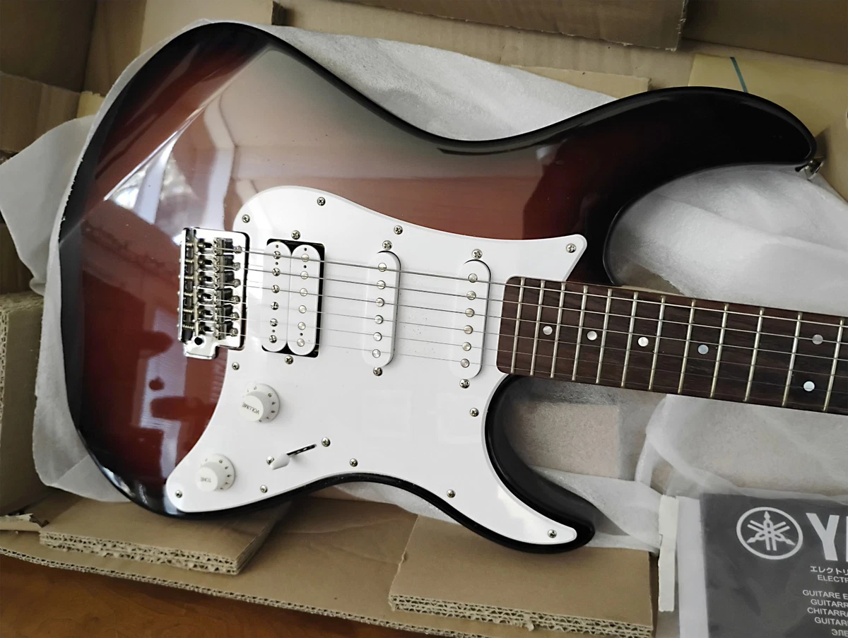 Yamaha Pacifica 112j for sale - eBay