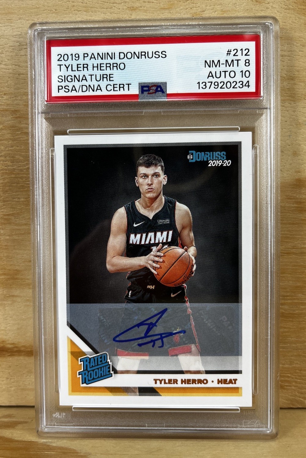 2019-20 Panini Donruss Tyler Herro #212 Rated Rookie RC Auto Autographs Heat