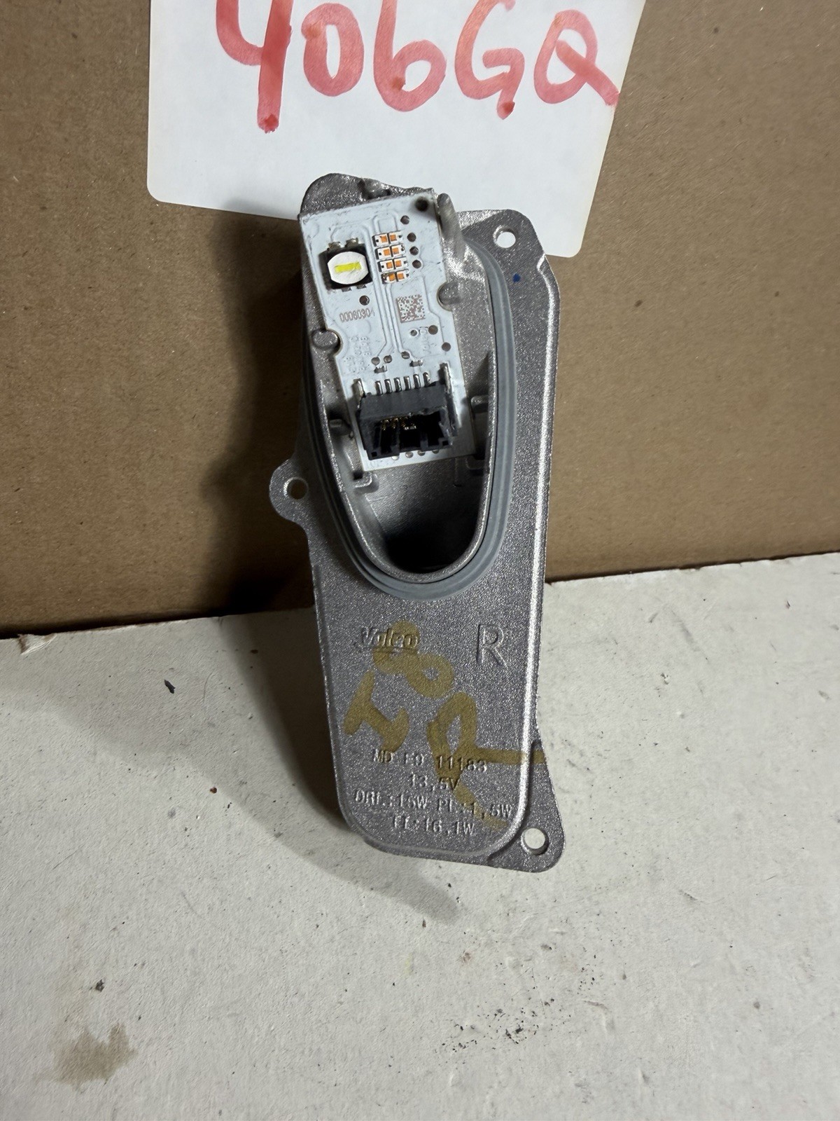 BMW i8 RIGHT Light control module