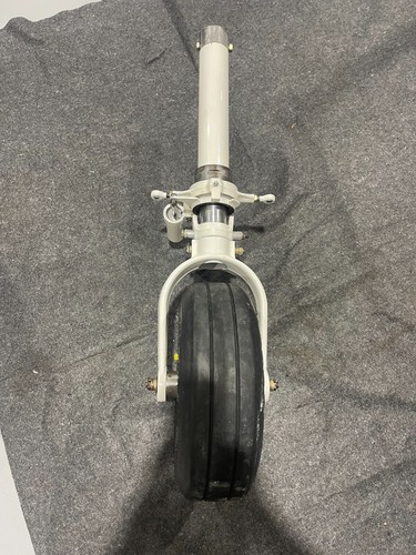 C150 Nose Gear Assembly-rebuilt