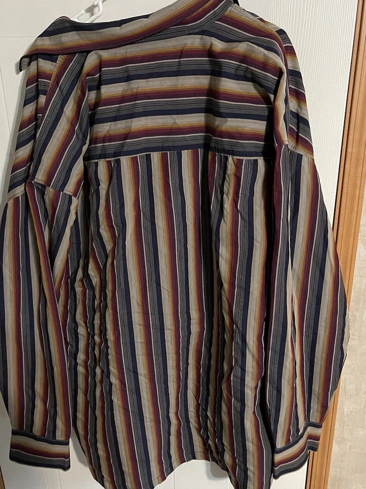 Knockout Button Up 5XL - Image 2 of 2