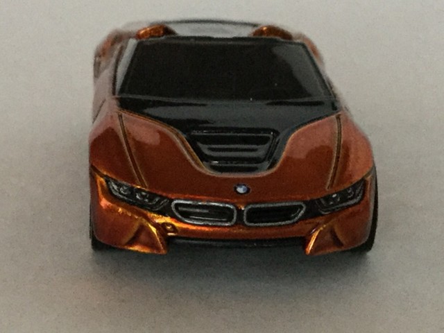 Bmw i8 hot wheels